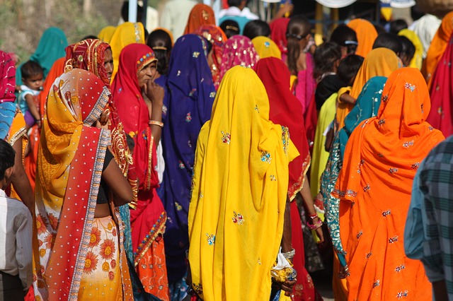 vrouwen in India in traditionele kleding